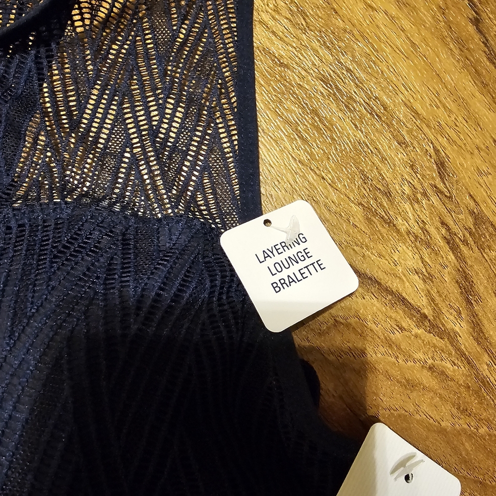 IZOD Navy Blue Geometric Lace Layering Lounge Bralette Racerback NWT Size L - Picture 2 of 5